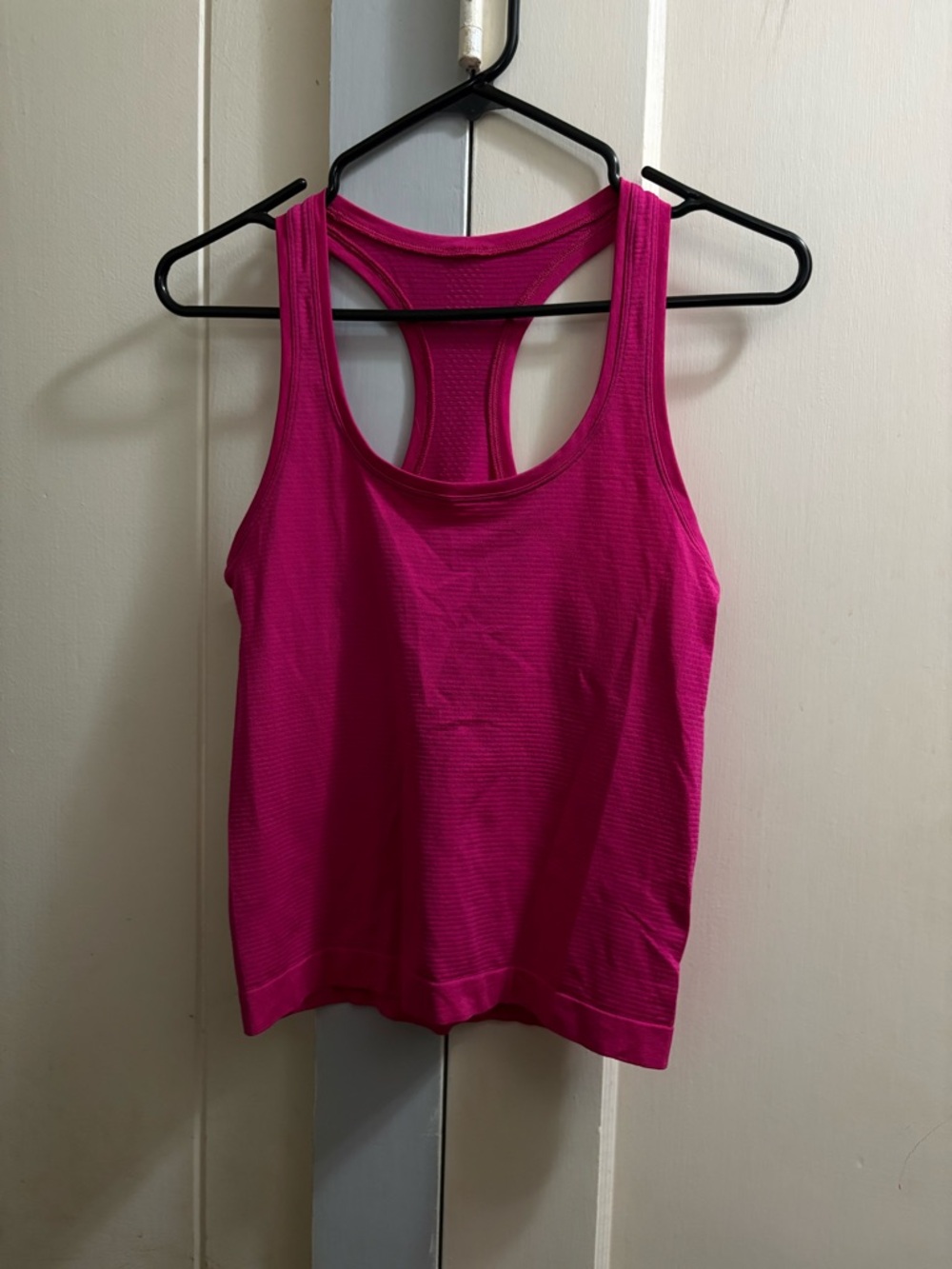 EUC Lululemon Swiftly Tech Tank Race Length